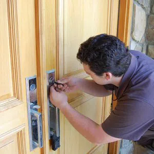 Super Locksmith Service Miami, FL 305-744-5775 - house-locksmith
